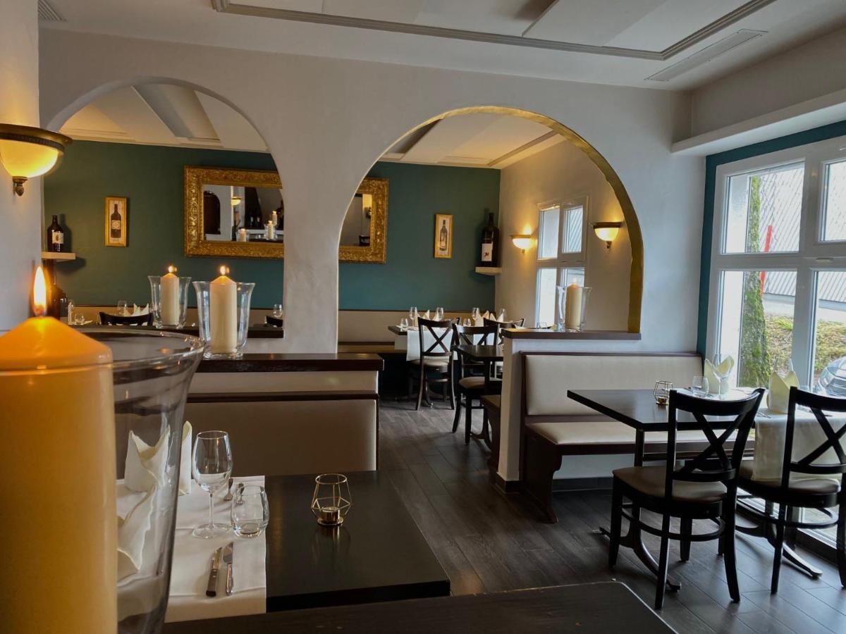 Hotel Hohberg "Next To Bbc Arena" 샤프하우젠 외부 사진