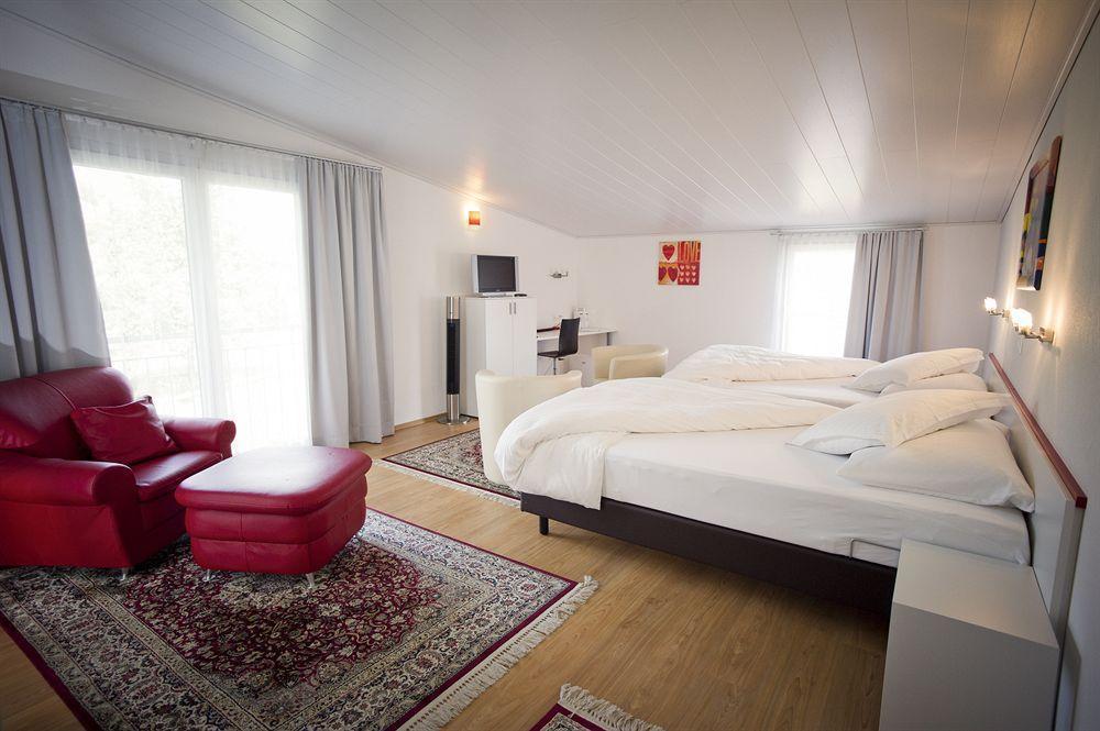 Hotel Hohberg "Next To Bbc Arena" 샤프하우젠 외부 사진