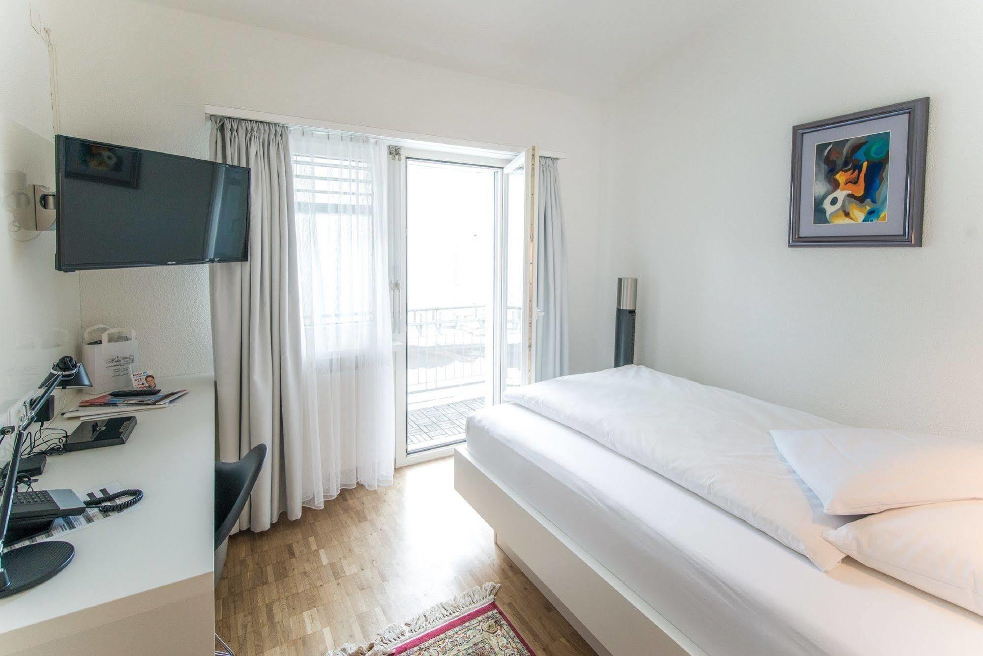 Hotel Hohberg "Next To Bbc Arena" 샤프하우젠 외부 사진