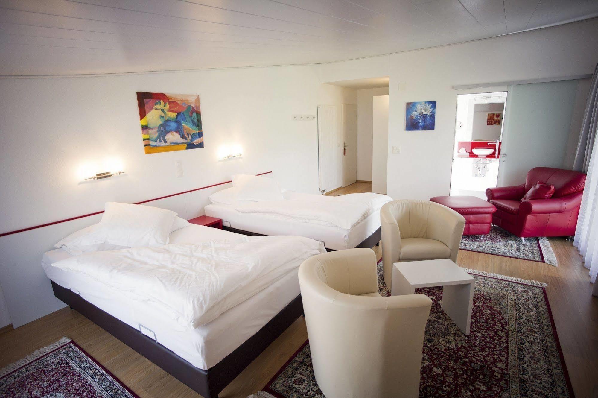 Hotel Hohberg "Next To Bbc Arena" 샤프하우젠 외부 사진